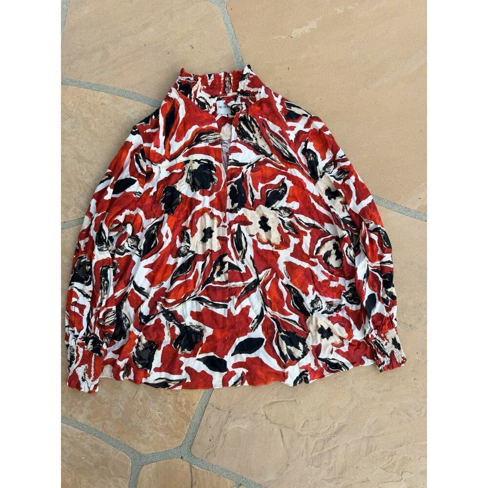 Nic + Zoe Blouse size 1X Red Floral Split Neck Soft Flowy Dolman Sleeve Preppy